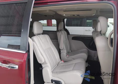 2014 Chrysler Town & Country Limited z USA, uszkodzony, nr VIN 2C4RC1GG5ER453292